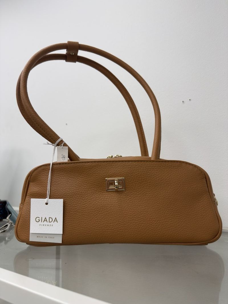 Ruda odinė rankinė GIADA